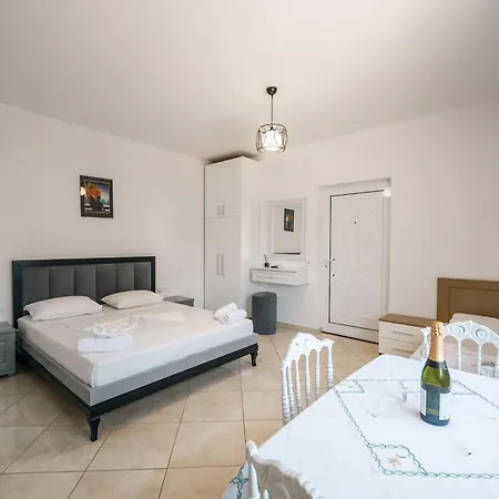 Apartament Mariana *